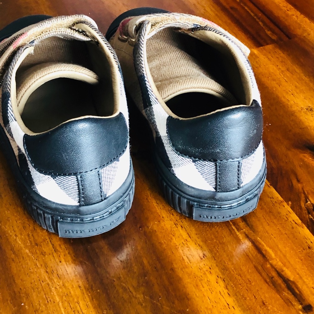 Burberry children’s sneakers - Picture 2 of 8